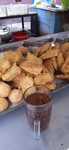 Opinii despre Gorengan Pasar Burung în Kota Malang - Gastronomi dan perhotelan