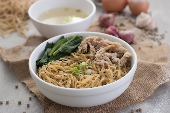 Bakso Millenial - Gastronomi dan perhotelan