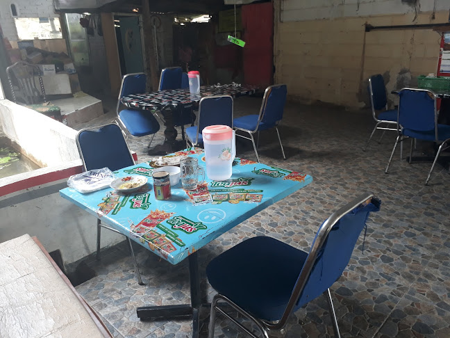 Ampera Devi - Kota Padang