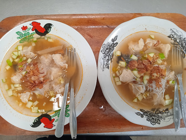 PEMPEK NONY 168 Arivai - Gastronomi dan perhotelan