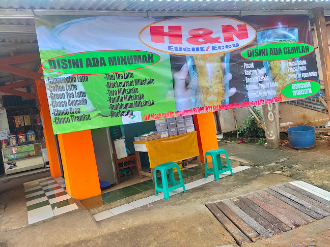 Kedai H&N_eceu