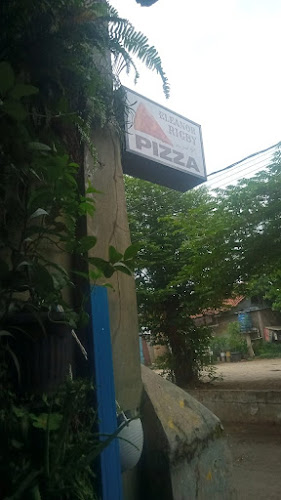 Comentarii opinii despre ELEANOR RIGBY PIZZA (NEW YORK STYLE)