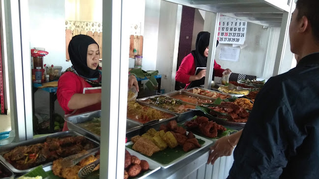 Warung Emak PRASMANAN - Kota Batu