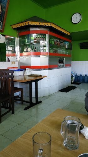 Comentarii opinii despre Rumah Makan Sari Bundo Jaya