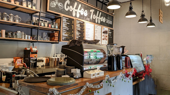 Opinii despre Coffee Toffee Gasibu Surapati în Kota Bandung - Gastronomi dan perhotelan