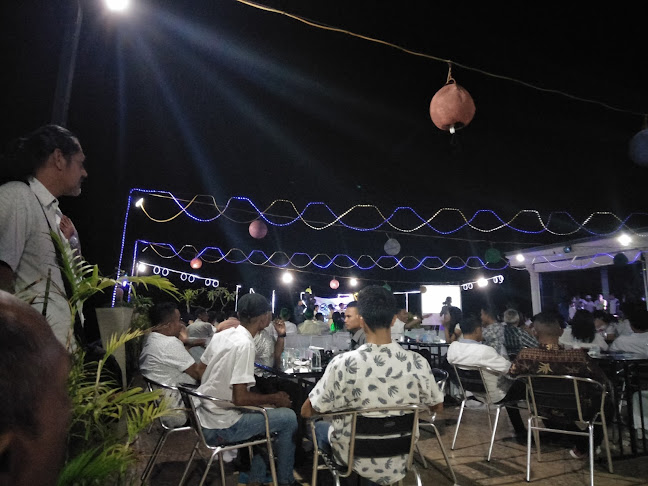 Opinii despre X2 Family Karaoke and Resto în Kota Kupang - Gastronomi dan perhotelan