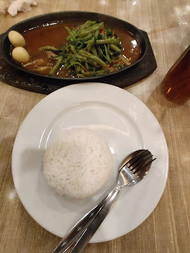 Opinii despre Bakso Lapangan Tembak Senayan Jakarta - Duta Mall în Kota Banjarmasin - Gastronomi dan perhotelan