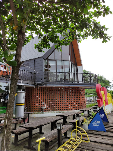 Loko Cafe - Semarang Tawang