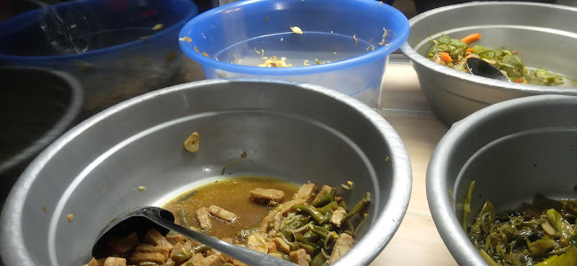 Rumah Makan Masakan Jawa "Nunut Urip" - Gastronomi dan perhotelan