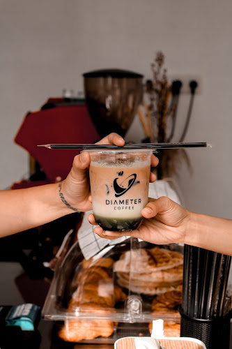 Comentarii opinii despre Diameter Coffee