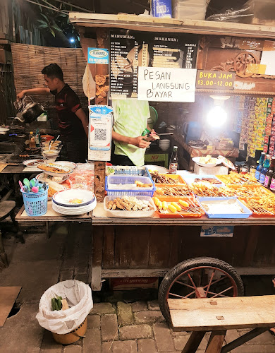 Jl. Medokan Asri Utara II No.3 blok O, Medokan Ayu, Kec. Rungkut, Surabaya, Jawa Timur 60295