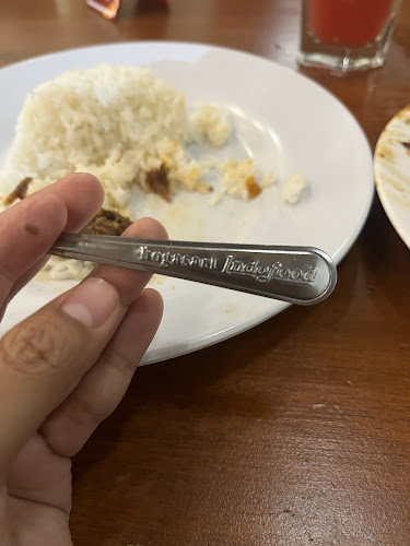 Opinii despre Zuka Saung Iga Konro în Kota Cilegon - Gastronomi dan perhotelan