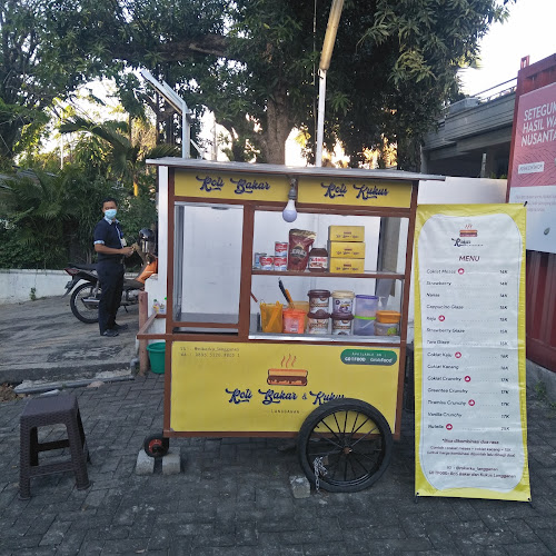 Roti Bakar dan Kukus Langganan