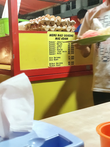 Opinii despre Nasi Goreng MasAdam în Kota Makassar - Gastronomi dan perhotelan