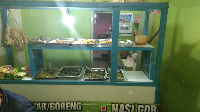 Opinii despre RM. Celebes în Kota Jayapura - Gastronomi dan perhotelan