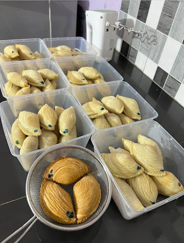 Abicake_padang - Gastronomi dan perhotelan