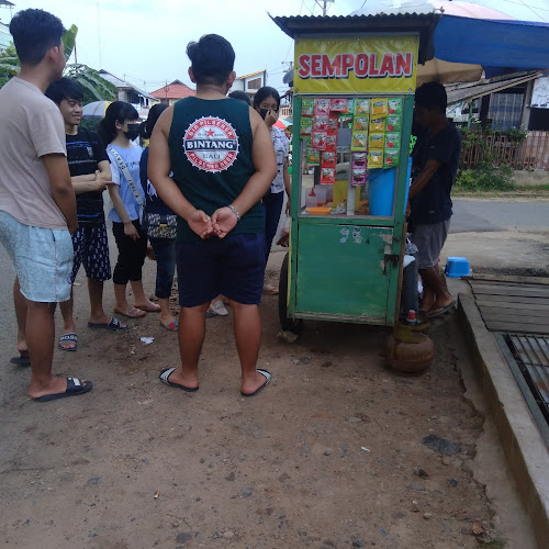 Jl. Beringin No.8, Loktabat Sel., Kec. Banjarbaru Selatan, Kota Banjar Baru, Kalimantan Selatan 70714