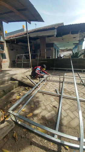Bengkel las & asesoris DARYATAMA - Gastronomi dan perhotelan