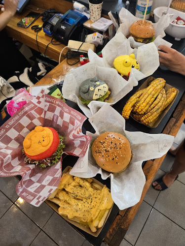 Comentarii opinii despre Epicure 2.0 - Gourmet Burgers & Meals