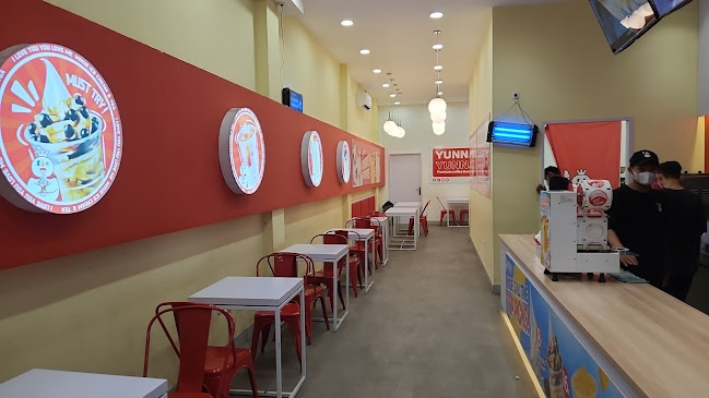 Mixue Ice Cream & Tea - Sultan Adam - Gastronomi dan perhotelan