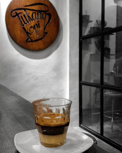 Jl. Serma Kawi No.1, Dauh Puri Klod, Kec. Denpasar Bar., Kota Denpasar, Bali 80234