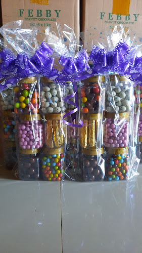 Yanto Kriuk & Frozen Food/Grosir Coklat, Kurma & snack - Gastronomi dan perhotelan