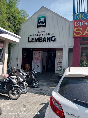 Jl. Ir. H. Juanda No.81, Lebakgede, Kecamatan Coblong, Kota Bandung, Jawa Barat 40132