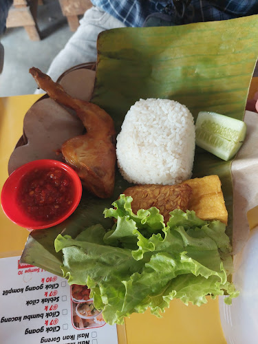 Opinii despre Rice Bowl Iska Cafe în Kab. Tasikmalaya - Gastronomi dan perhotelan