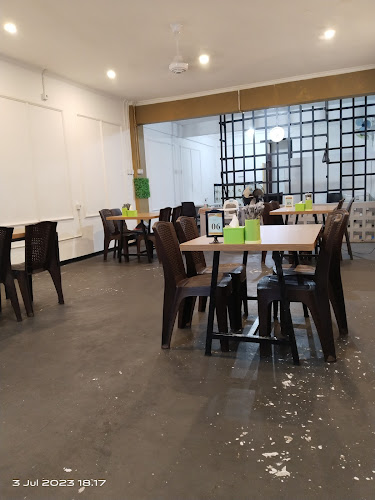 Opinii despre Warung seafood D'geprek Soka în Kota Balikpapan - Gastronomi dan perhotelan