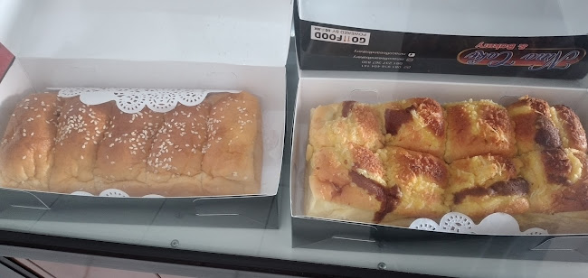 Nina Coffe & Bakery - Gastronomi dan perhotelan