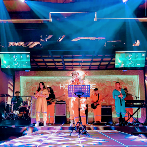 Parking area avaible at swarna dwipa hotel, Jl. Tasik No.5, Talang Semut, Bukit Kecil, Palembang City, South Sumatra 30121