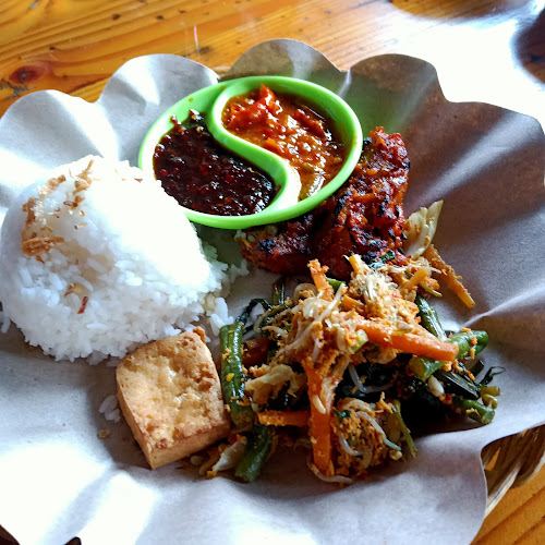 Jl. Patimura, Tj. Paku, Kec. Tj. Harapan, Kota Solok, Sumatera Barat 27324