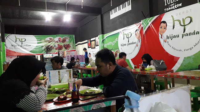 HR7W+F45, Jl. Rahayu, Loktabat Utara, Kec. Banjarbaru Utara, Kota Banjar Baru, Kalimantan Selatan 70714