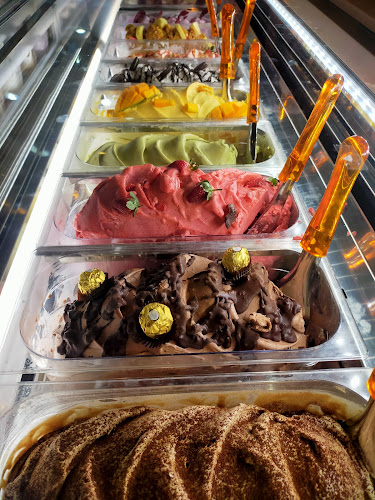 Opinii despre Alifs Coffee & Gelato în Kota Yogyakarta - Gastronomi dan perhotelan