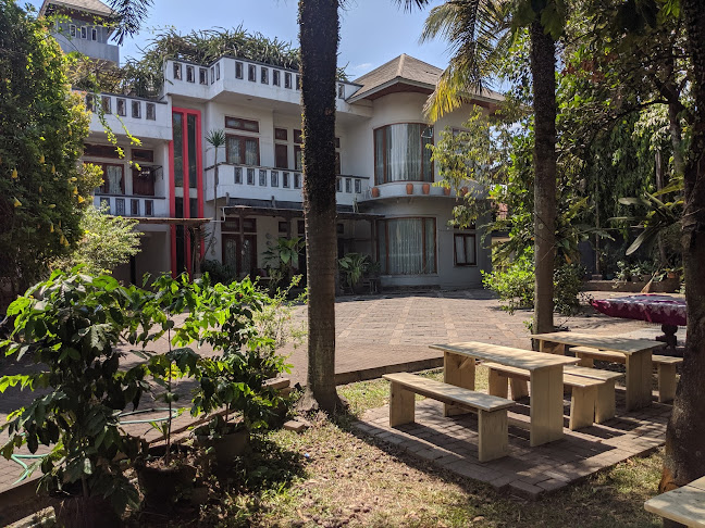 Total Kedai Kopi - Gastronomi dan perhotelan