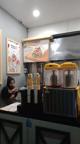 Opinii despre Kebabblasan Bjm Cabang Sutoyo în Kota Banjarmasin - Gastronomi dan perhotelan