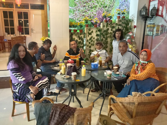 Jl. Ngagel Tama No.a12, Pucang Sewu, Kec. Gubeng, Surabaya, Jawa Timur 60283