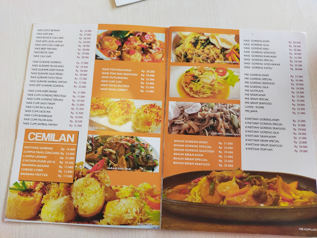 Waroenk Kito Padang - Kota Padang