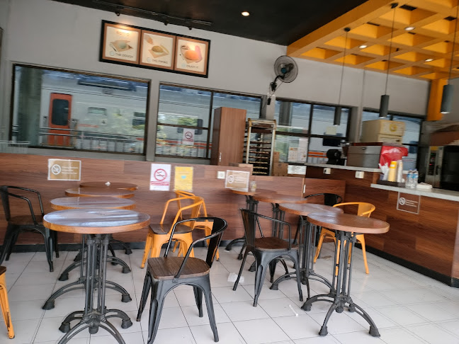 Roti O Stasiun Poncol