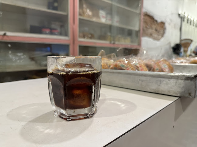 Opinii despre Djoen Bakery, Coffee & Resto sedjak 1935 în Kota Yogyakarta - Gastronomi dan perhotelan