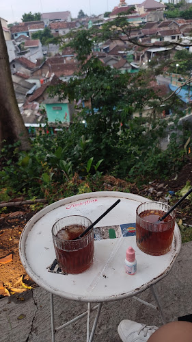 OURS CAFE & TEA HOUSE - Kota Yogyakarta