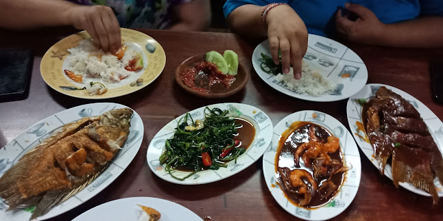 Opinii despre CAK AR Sea Food în Kota Denpasar - Gastronomi dan perhotelan