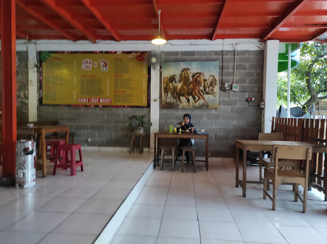 Kopi Jahat - Gastronomi dan perhotelan