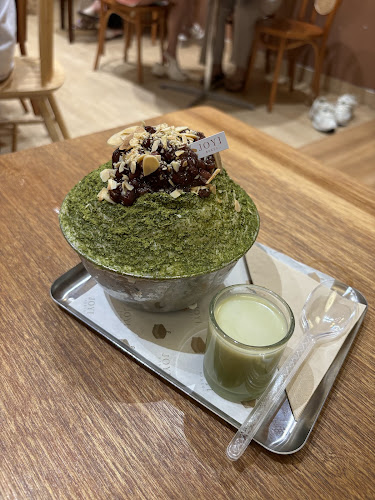 Joyi Bakes Cafe - Tiramisu Bingsoo Tea Dessert - Kota Batam