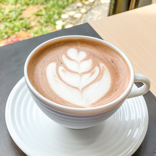 Freshday The Police Cafe Samarinda - Gastronomi dan perhotelan