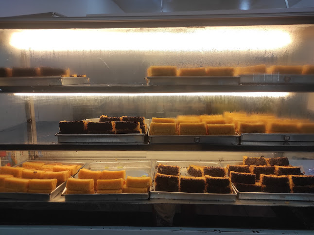 Opinii despre PUKIS DAN MARTABAK KOTABARU (Magelang) în Kota Magelang - Gastronomi dan perhotelan