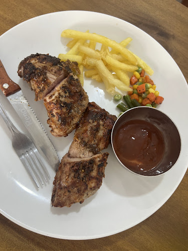 Opinii despre Emang Babi Street Food în Kota Bandar Lampung - Gastronomi dan perhotelan