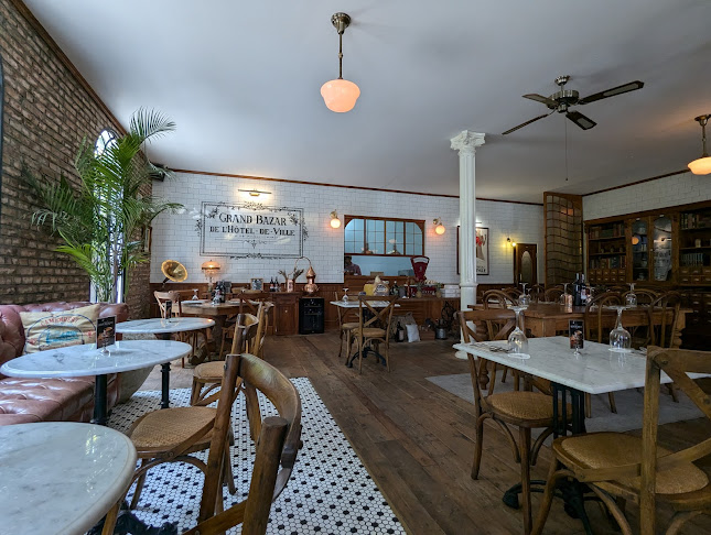 Jl. Danau Tamblingan No.144, Sanur, Denpasar Selatan, Kota Denpasar, Bali 80228