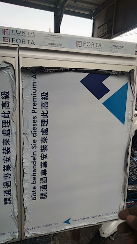 Opinii despre Warung Pojok JB în Kota Depok - Gastronomi dan perhotelan