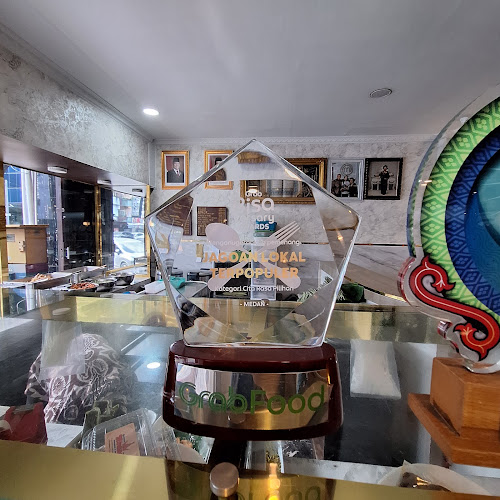 Jl. Pemuda No.11 ABC, A U R, Kec. Medan Maimun, Kota Medan, Sumatera Utara 20212